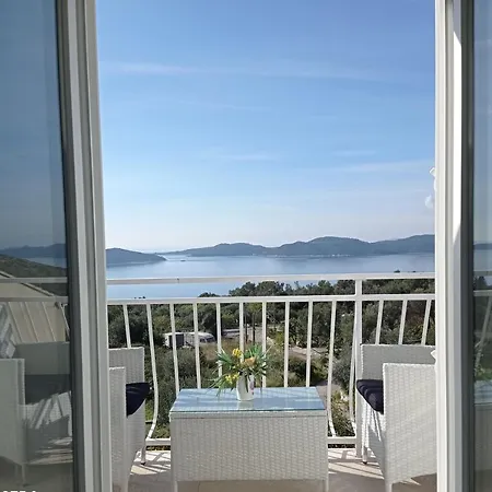 Lucija With Sea View Dubrovnik