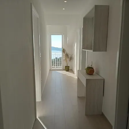 Lucija With Sea View * דוברובניק